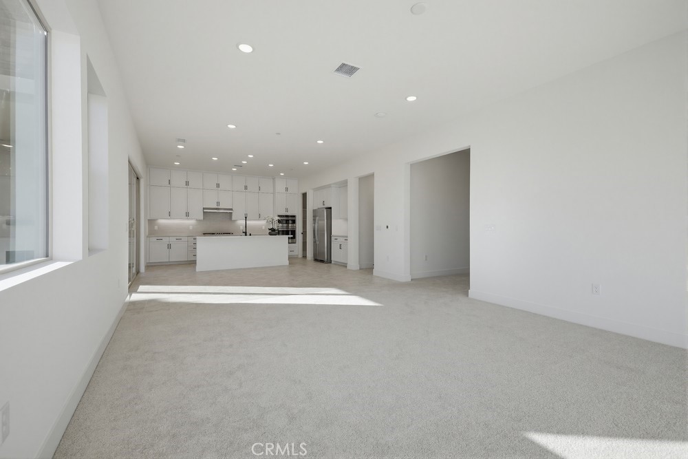 MLS #OC25276369 image #26