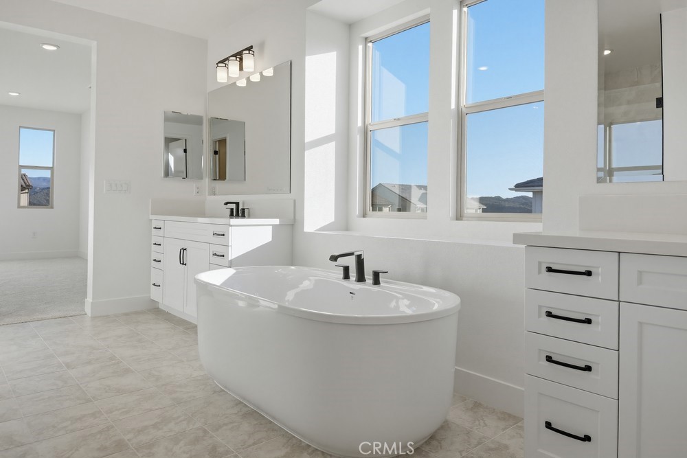 MLS #OC25276369 image #63