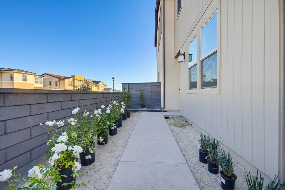 MLS #OC25276369 image #7