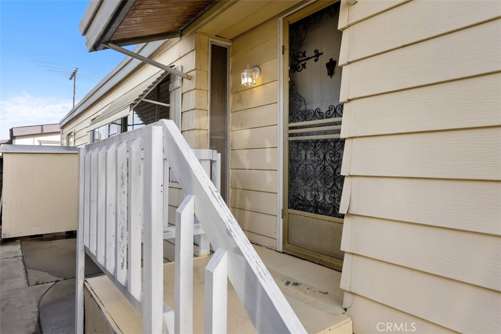 MLS #OC25276409 image #3