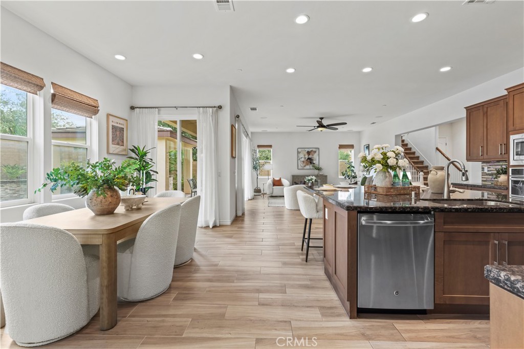 MLS #OC25276420 image #10