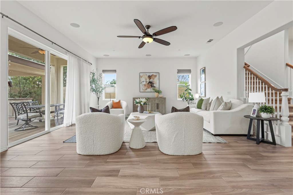 MLS #OC25276420 image #13