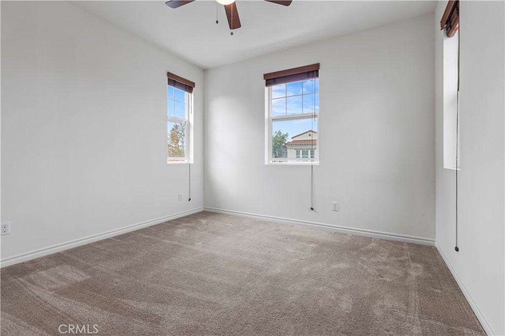 MLS #OC25276420 image #23