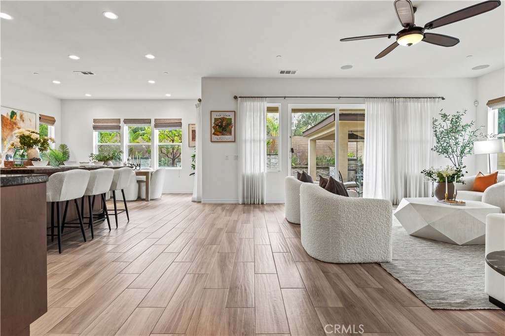 MLS #OC25276420 image #3