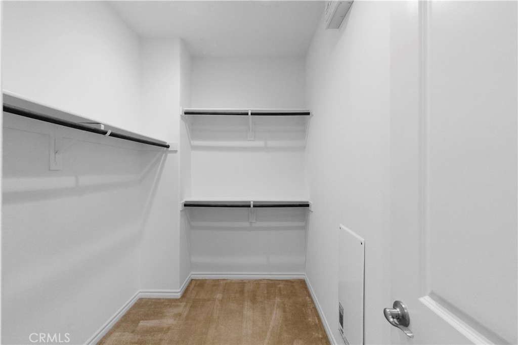 MLS #OC25276420 image #33