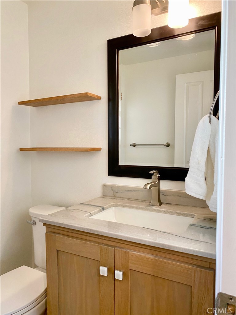 MLS #OC25276516 image #24