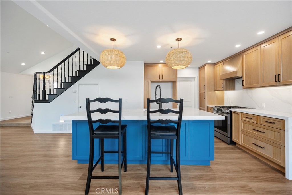 MLS #OC25276516 image #9