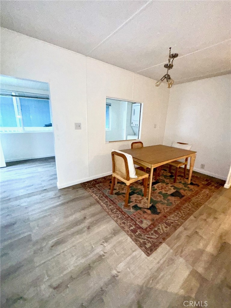 MLS #OC25276544 image #9