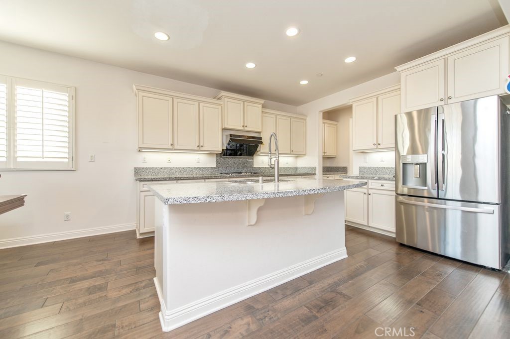 MLS #OC25276594 image #10