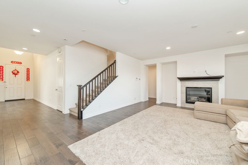 MLS #OC25276594 image #11