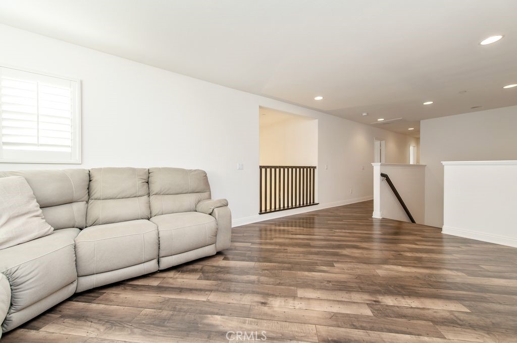 MLS #OC25276594 image #27