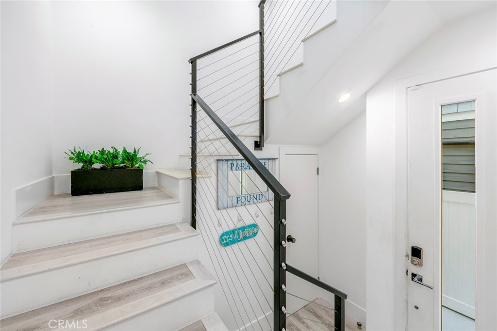 MLS #OC25276620 image #30