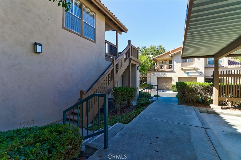 MLS #OC25276674 image #6