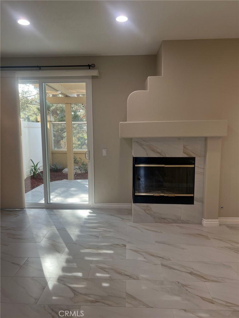 MLS #OC25276756 image #11