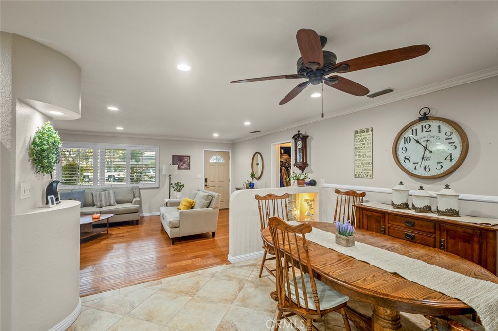 MLS #OC25276768 image #11