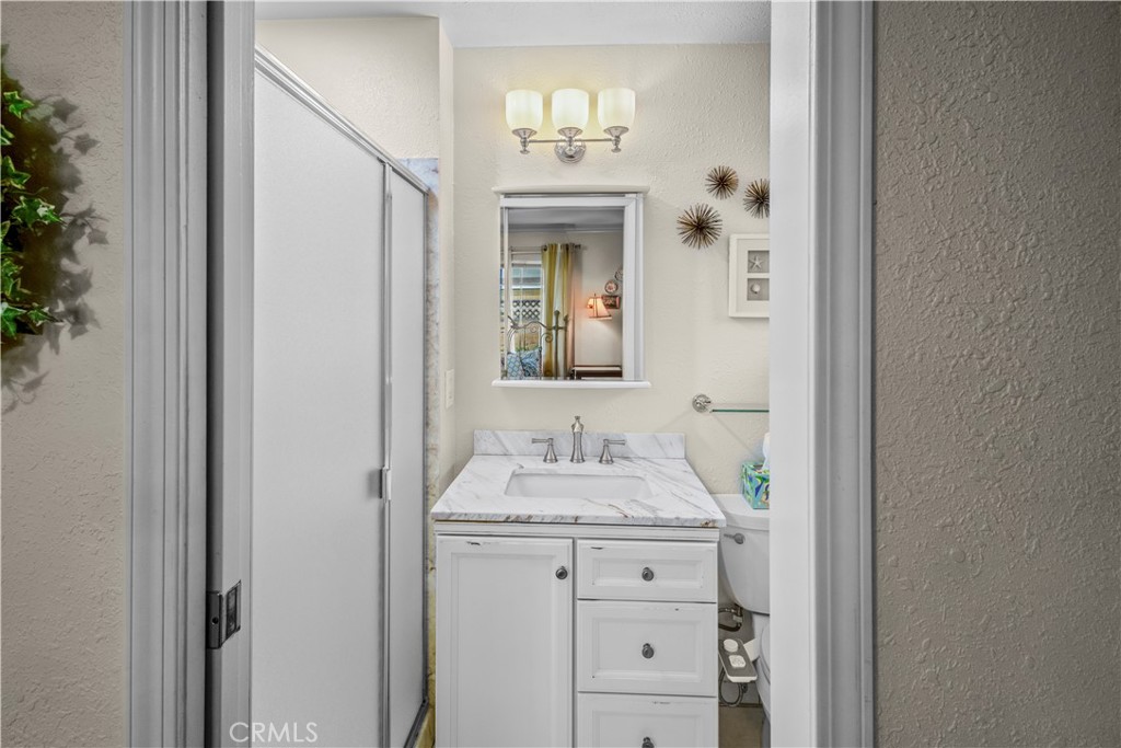 MLS #OC25276768 image #28