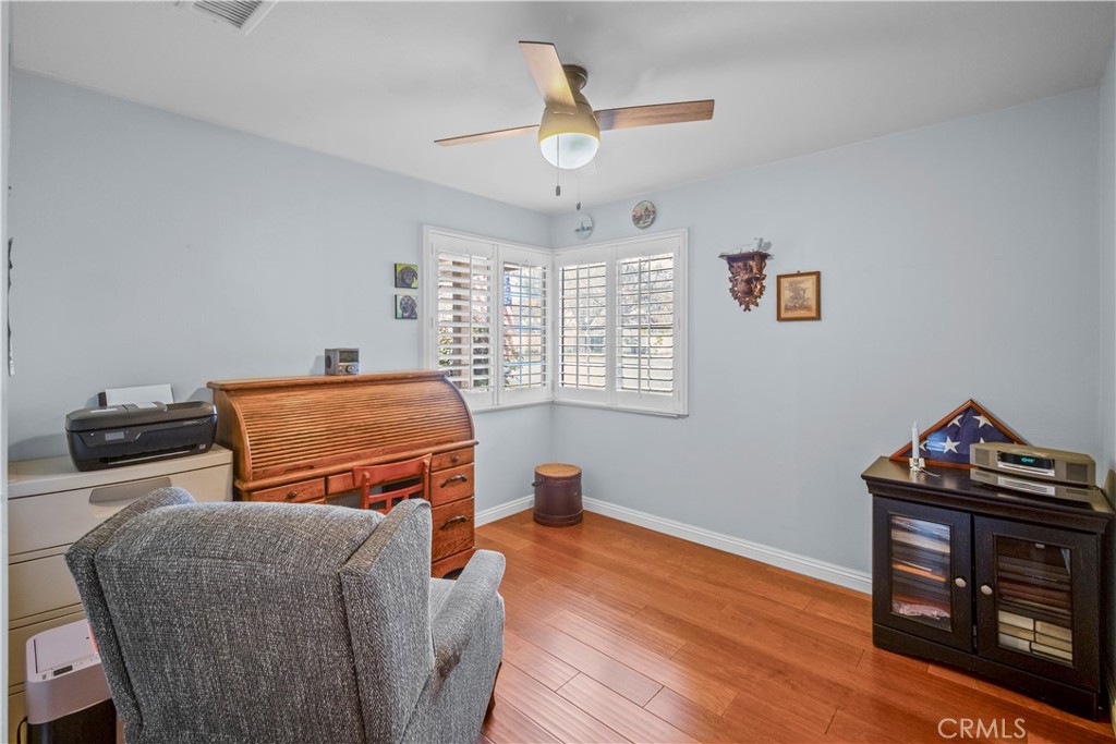 MLS #OC25276768 image #29