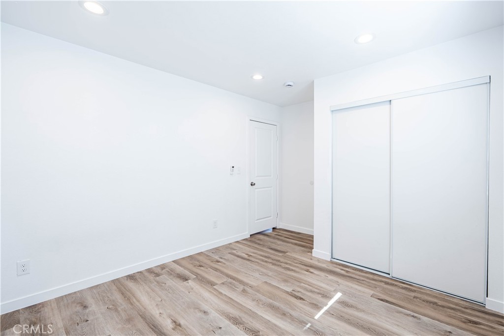 MLS #OC25276792 image #6