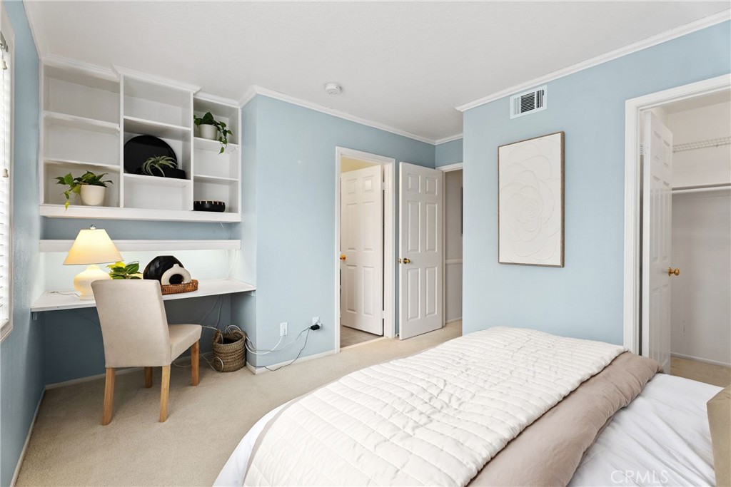 MLS #OC25276815 image #20