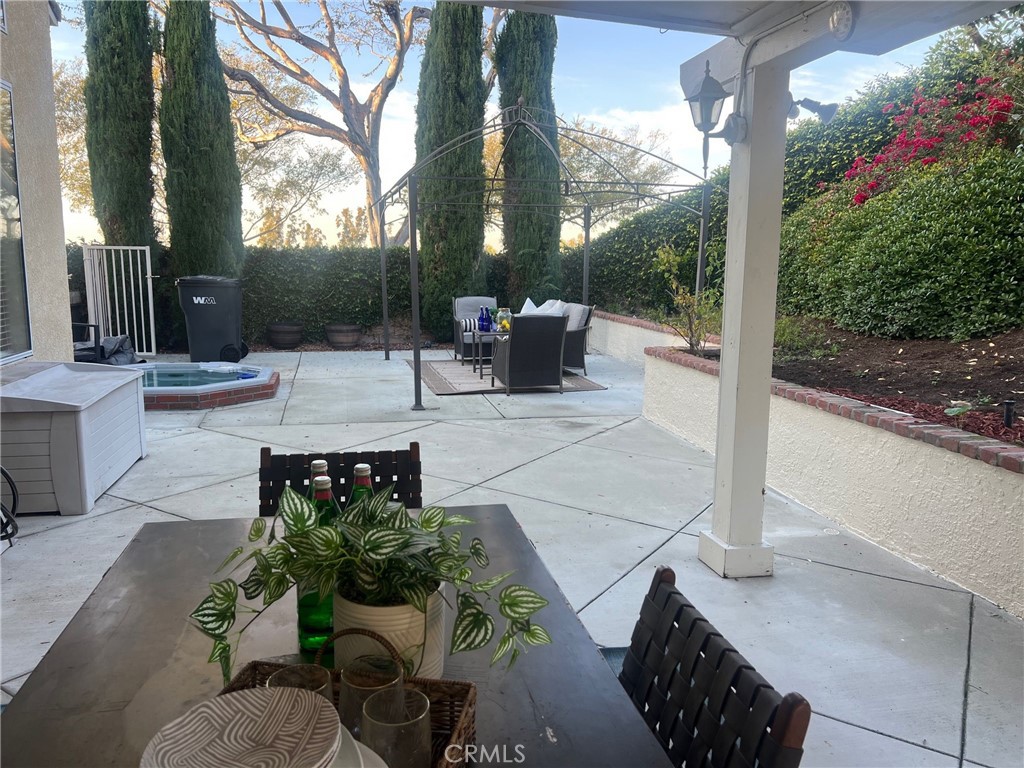 MLS #OC25276815 image #22