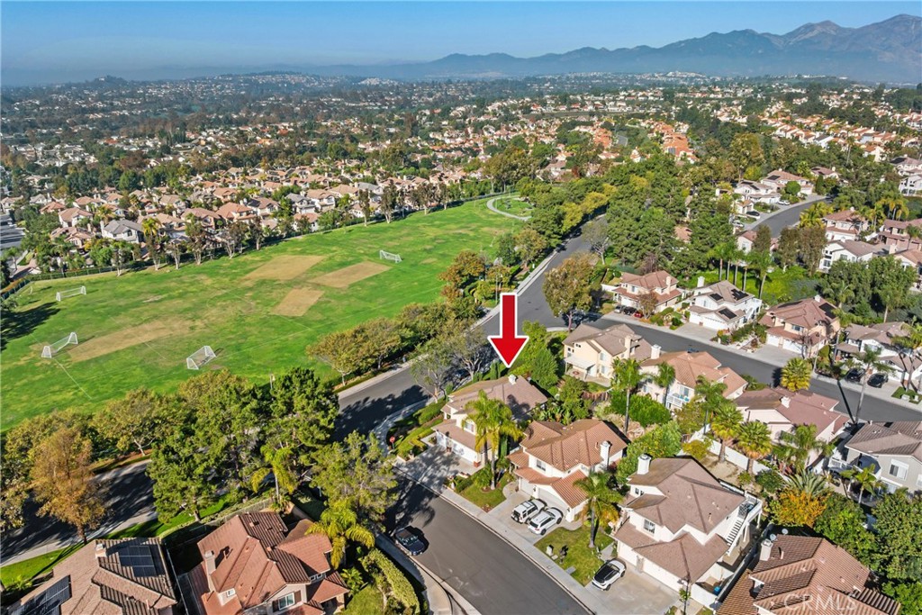 MLS #OC25276815 image #34