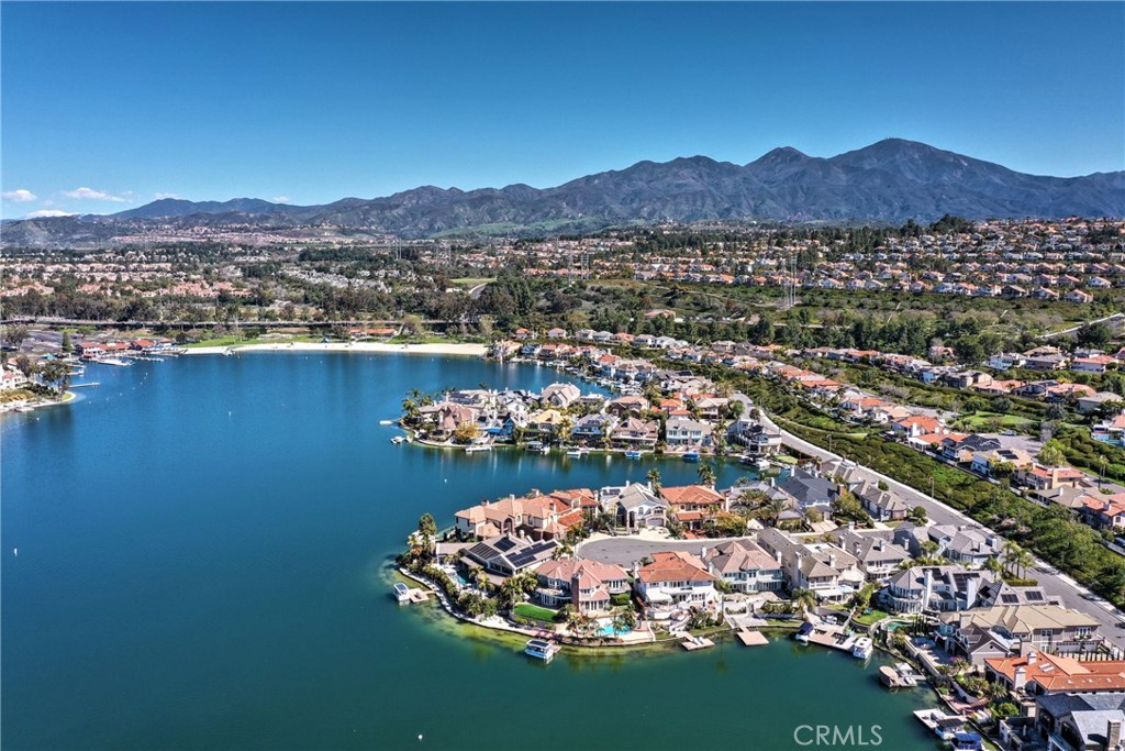 MLS #OC25276815 image #48