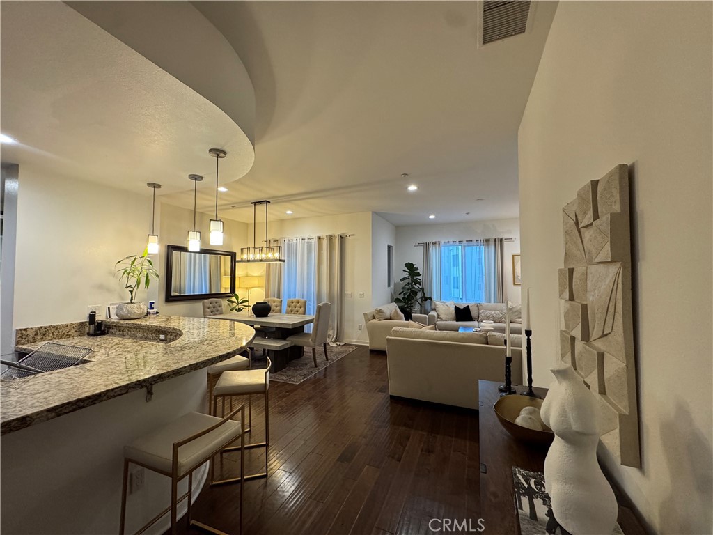 MLS #OC25276876 image #26