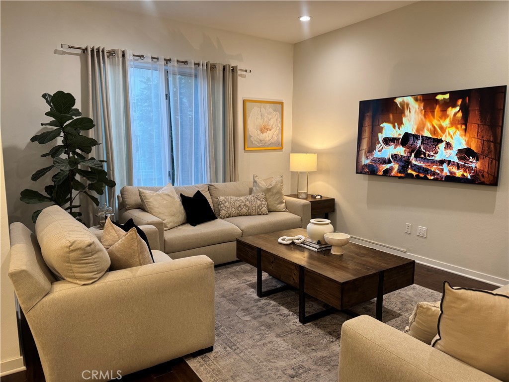 MLS #OC25276876 image #8