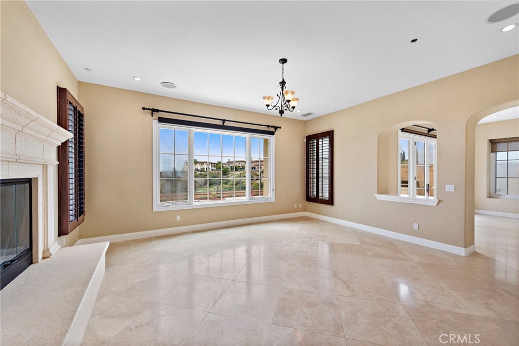 MLS #OC25277061 image #4