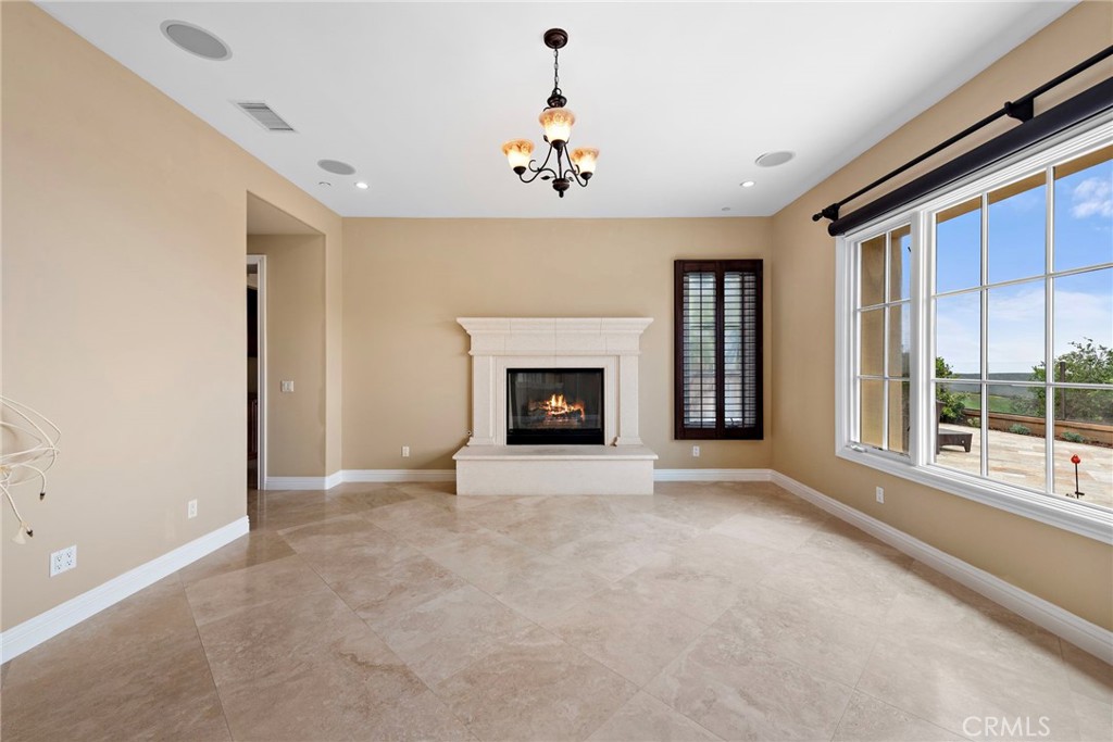 MLS #OC25277061 image #7