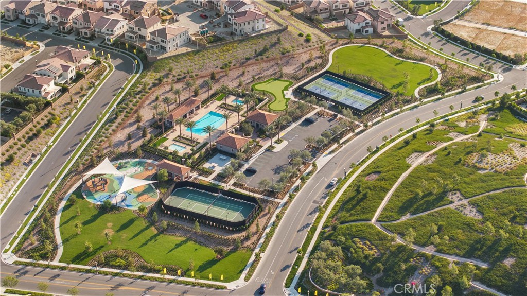 MLS #OC25277130 image #12