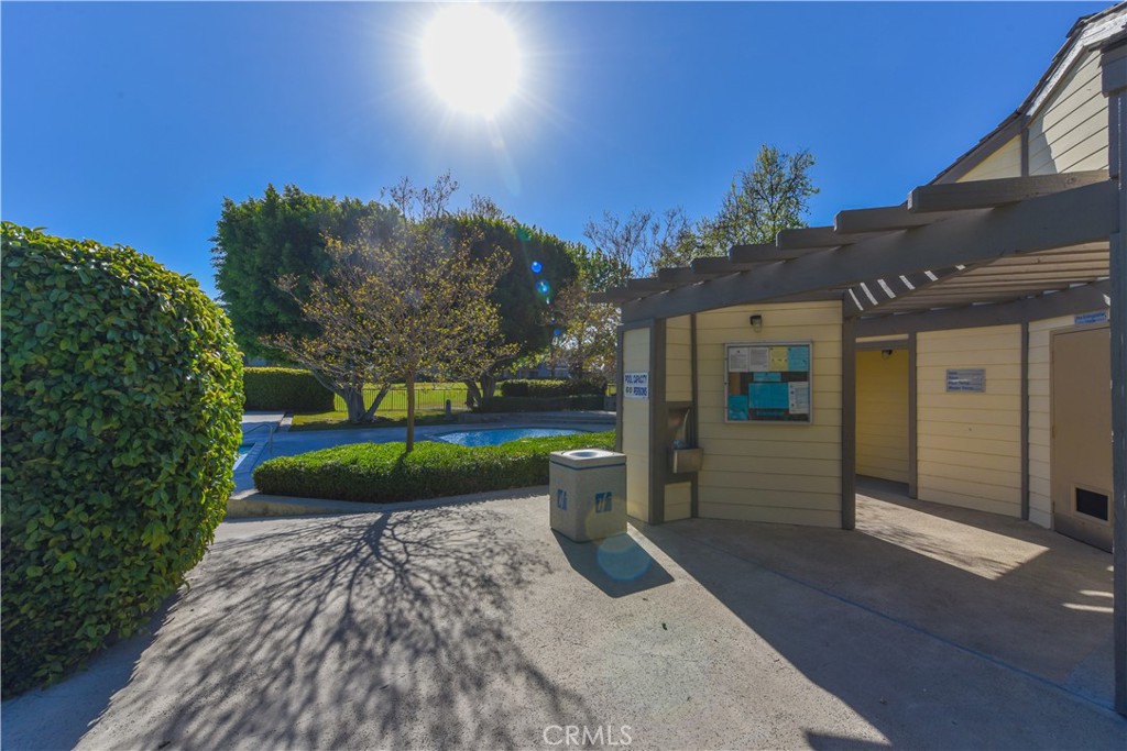 MLS #OC25277189 image #36