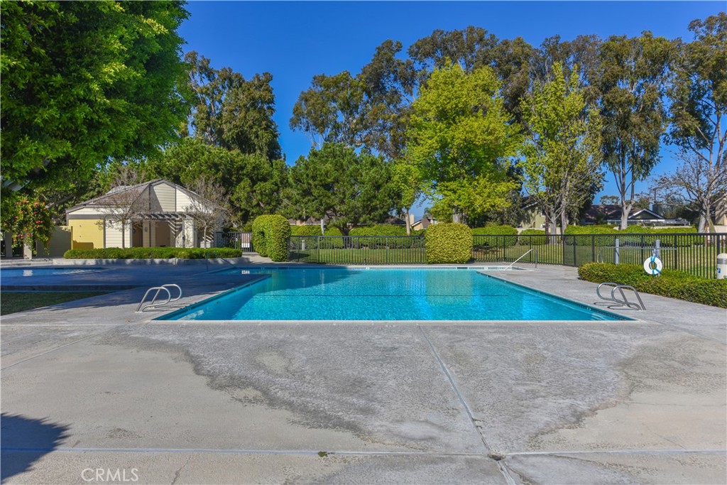 MLS #OC25277189 image #42