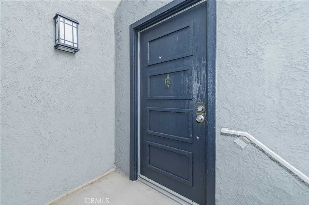 MLS #OC25277189 image #5