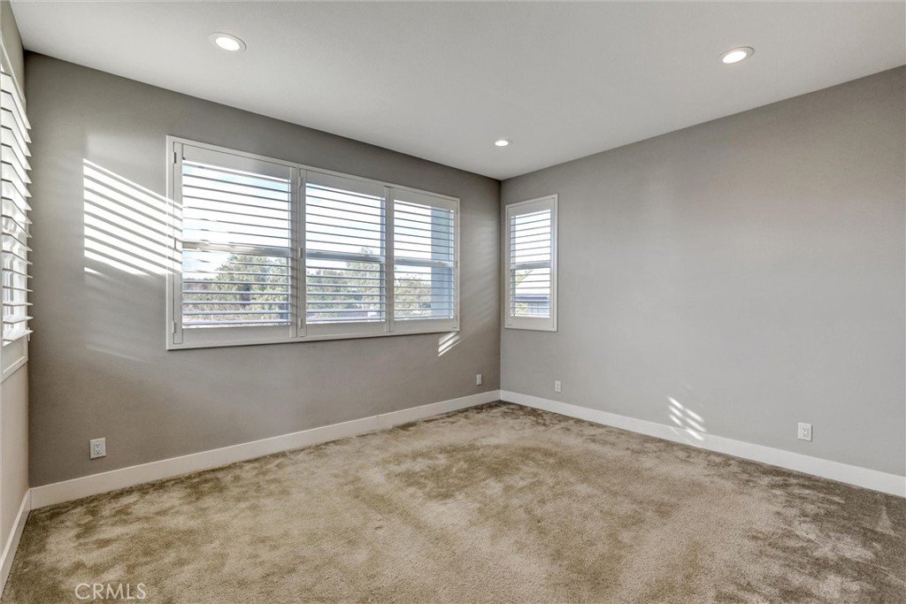 MLS #OC25277204 image #18