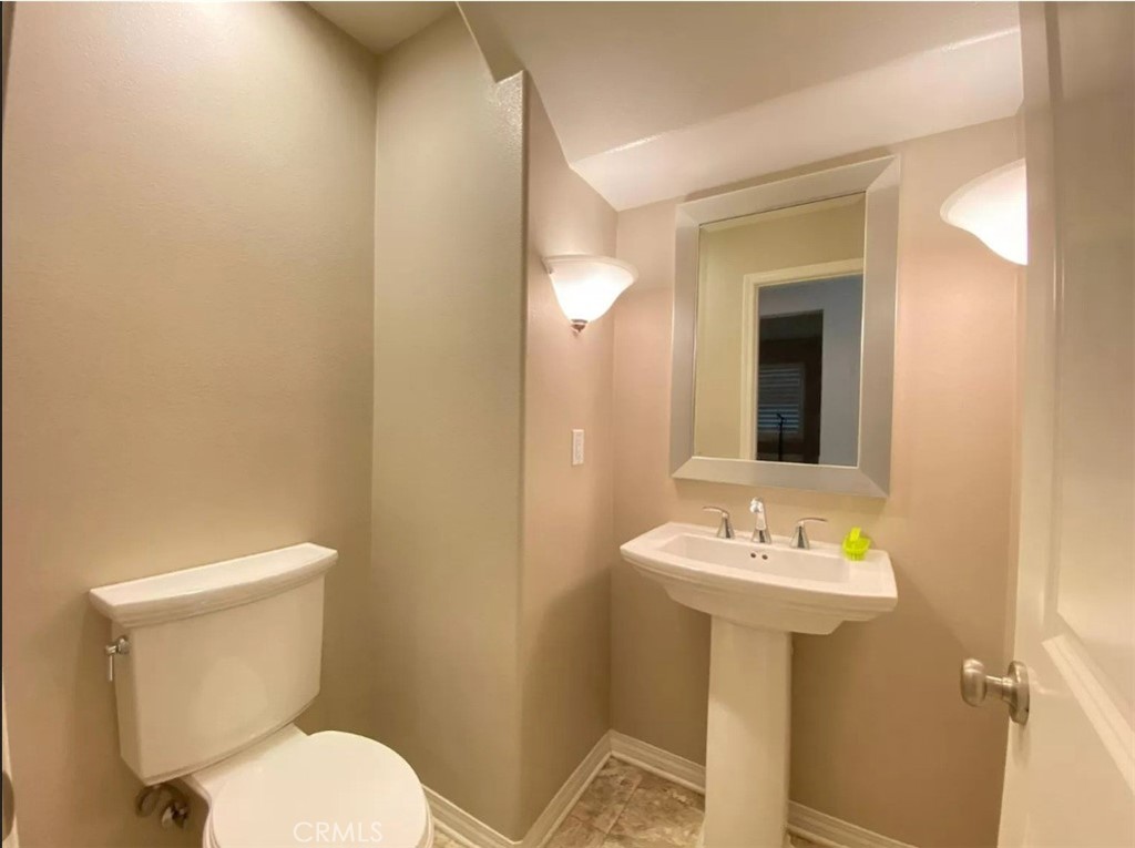 MLS #OC25277335 image #11