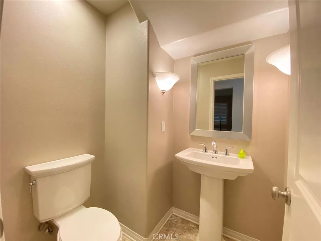 MLS #OC25277335 image #13