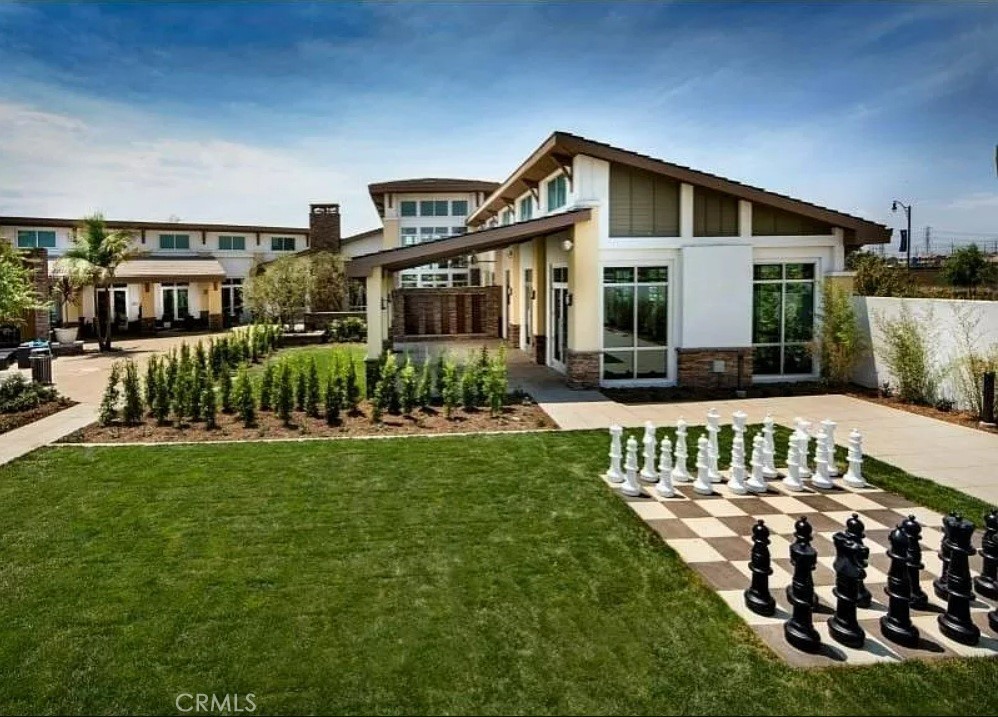 MLS #OC25277335 image #41