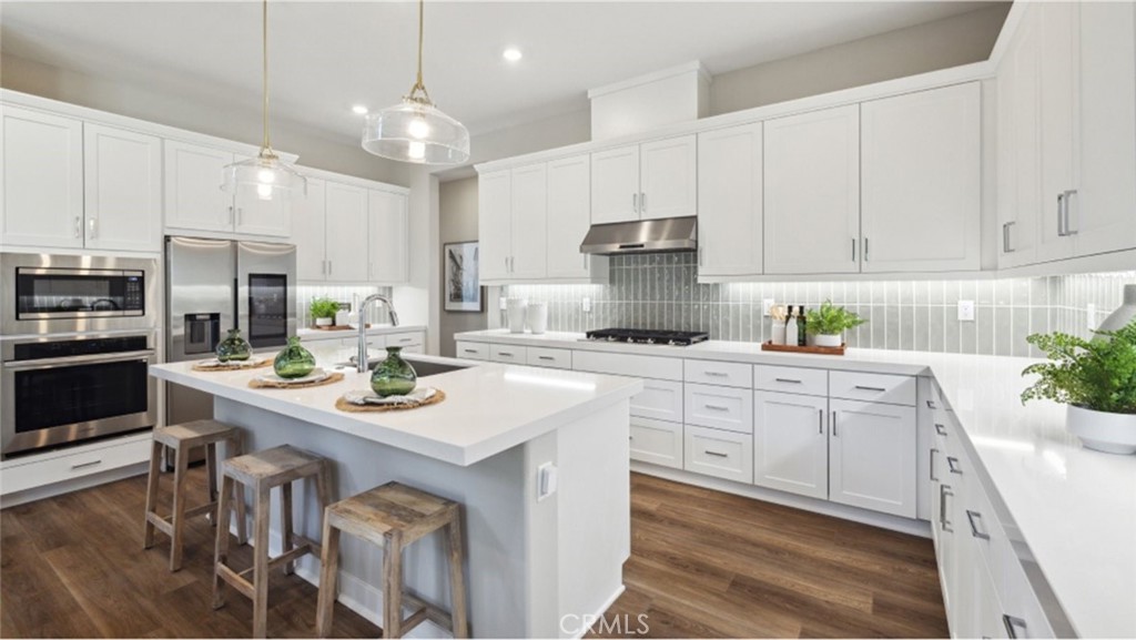 MLS #OC25277485 image #1