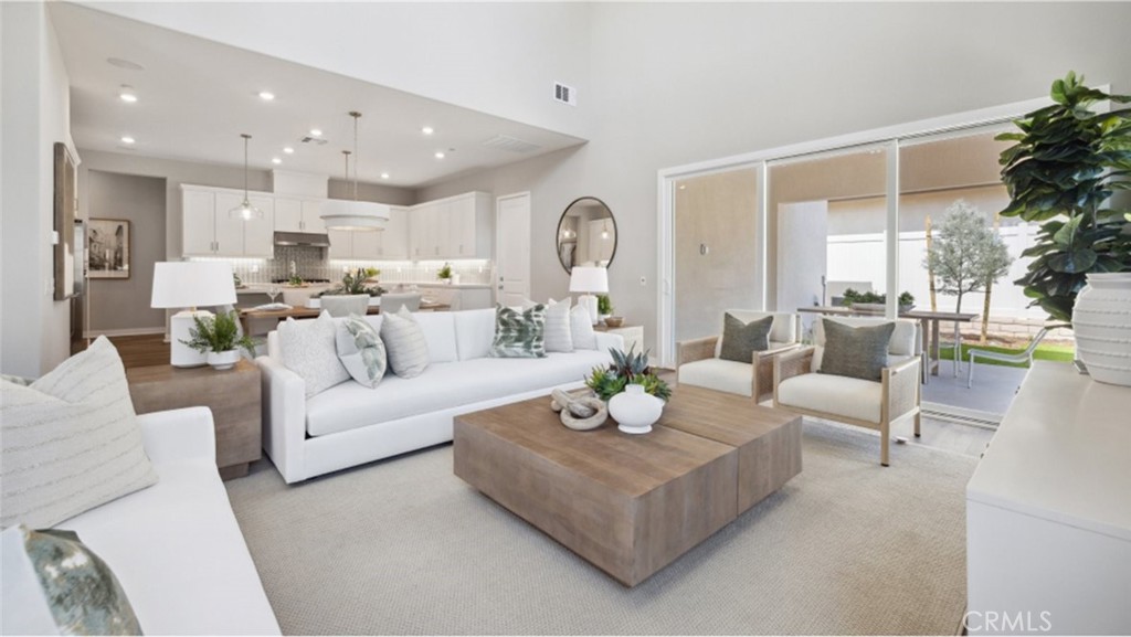 MLS #OC25277485 image #9