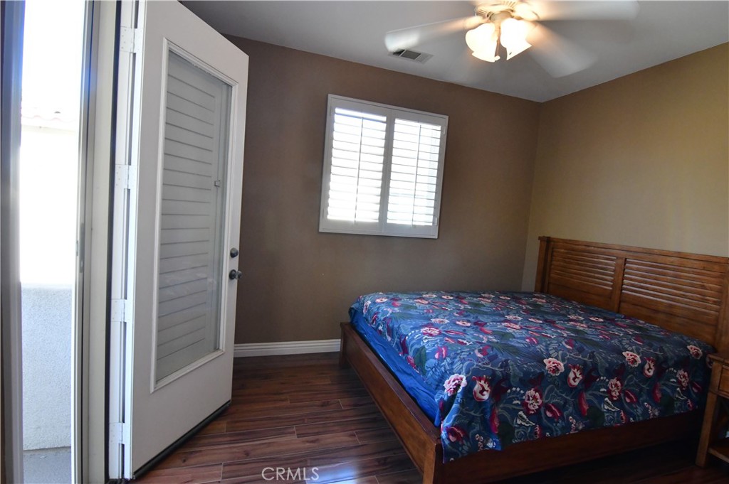 MLS #OC25277815 image #33