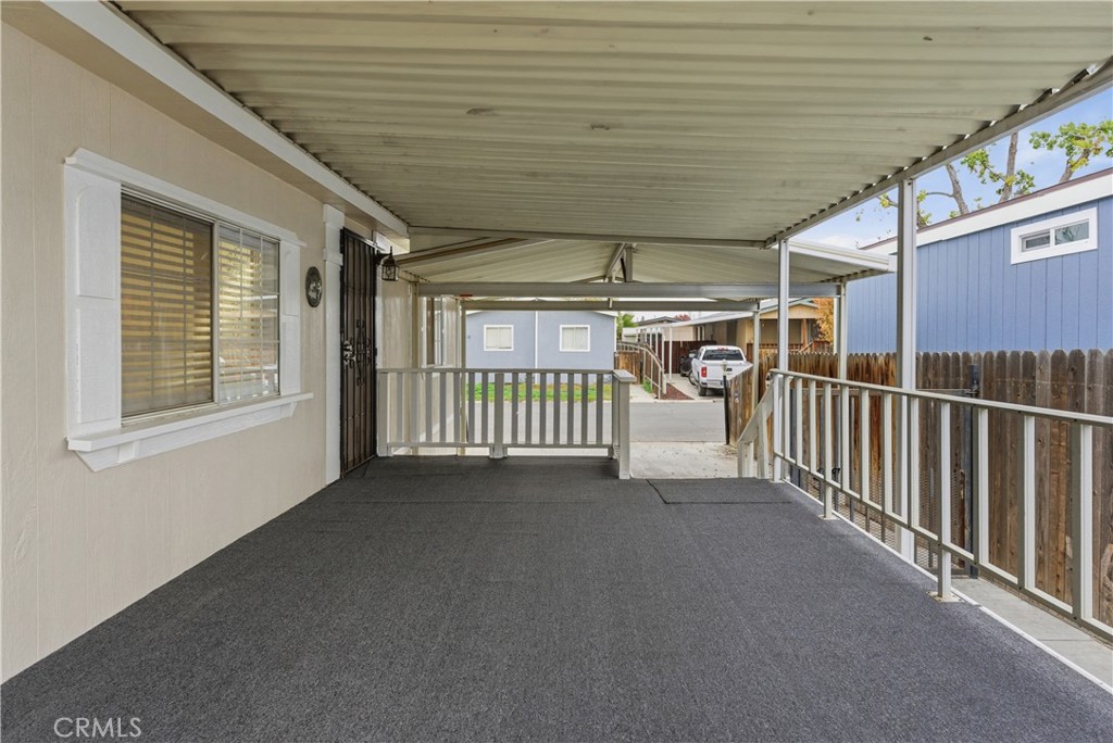 MLS #OC25277829 image #1