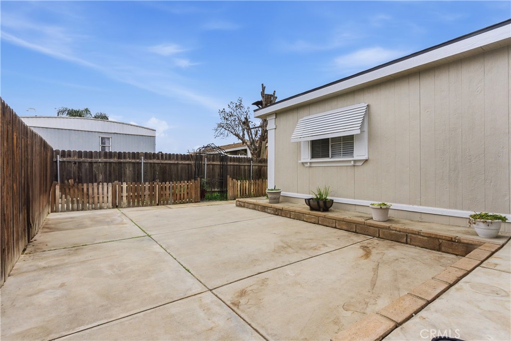 MLS #OC25277829 image #26