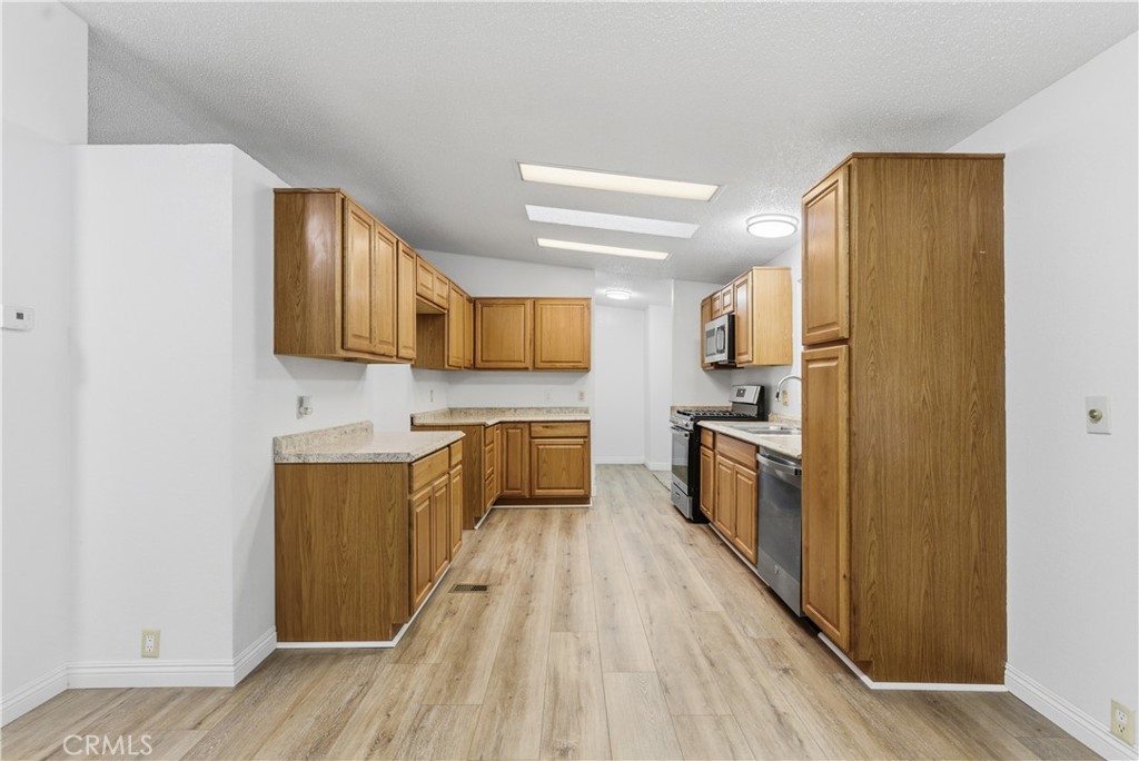 MLS #OC25277829 image #4