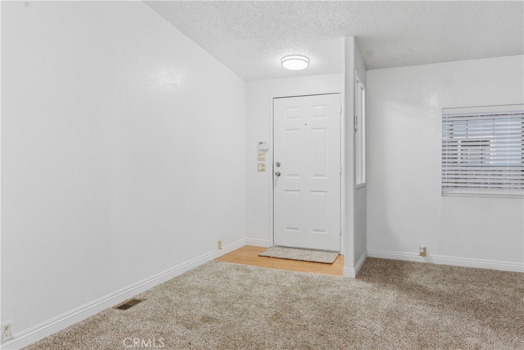 MLS #OC25277829 image #8