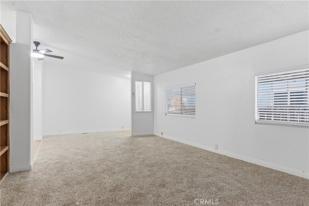 MLS #OC25277829 image #9