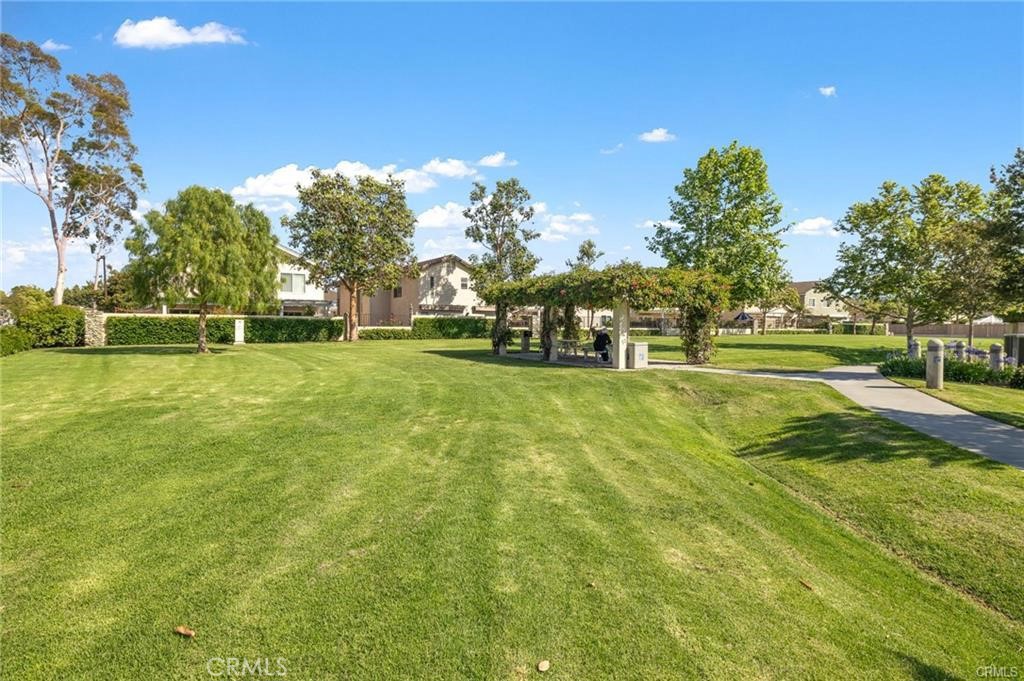 MLS #OC25277843 image #23