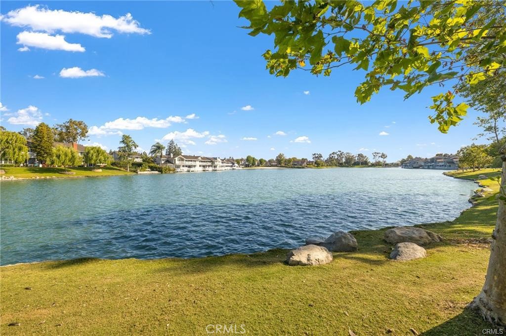 MLS #OC25277843 image #24