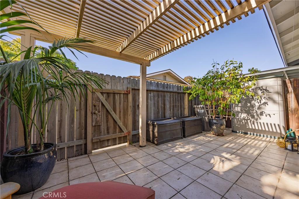 MLS #OC25277912 image #14