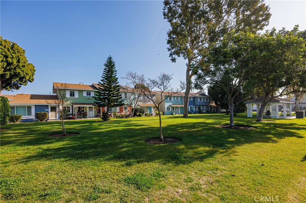 MLS #OC25277912 image #18